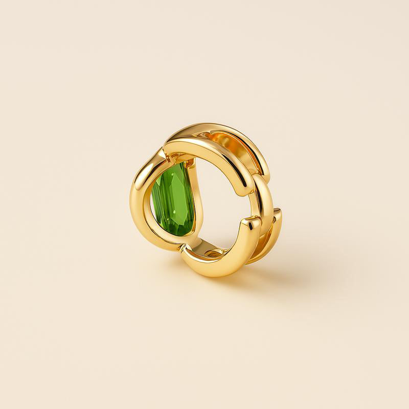 lose-up of square bamboo design ring with lab-created green diamond – Glowvy